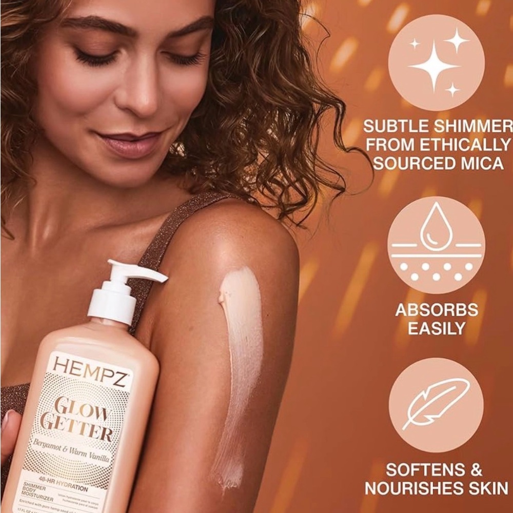 Hempz Glow Getter Body Lotion, Hydrating Moisturizer with Shimmer 17 Oz. - Picture 3 of 4